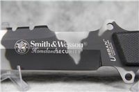 SMITH & WESSON CKSURC Homeland Security Tiger Camo Knife