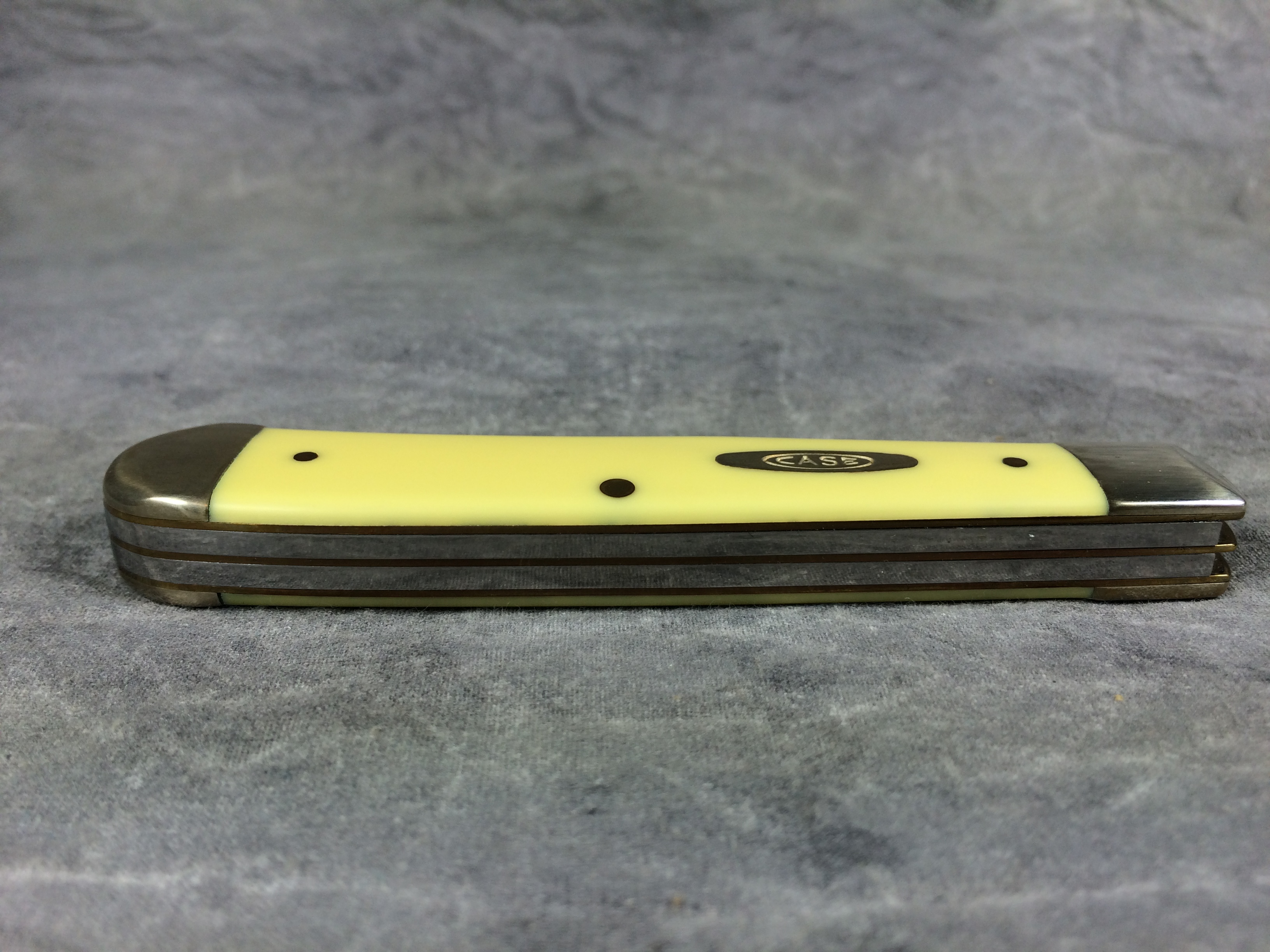 2010 case xx 3254 cv yellow trapper pocket knife nmib