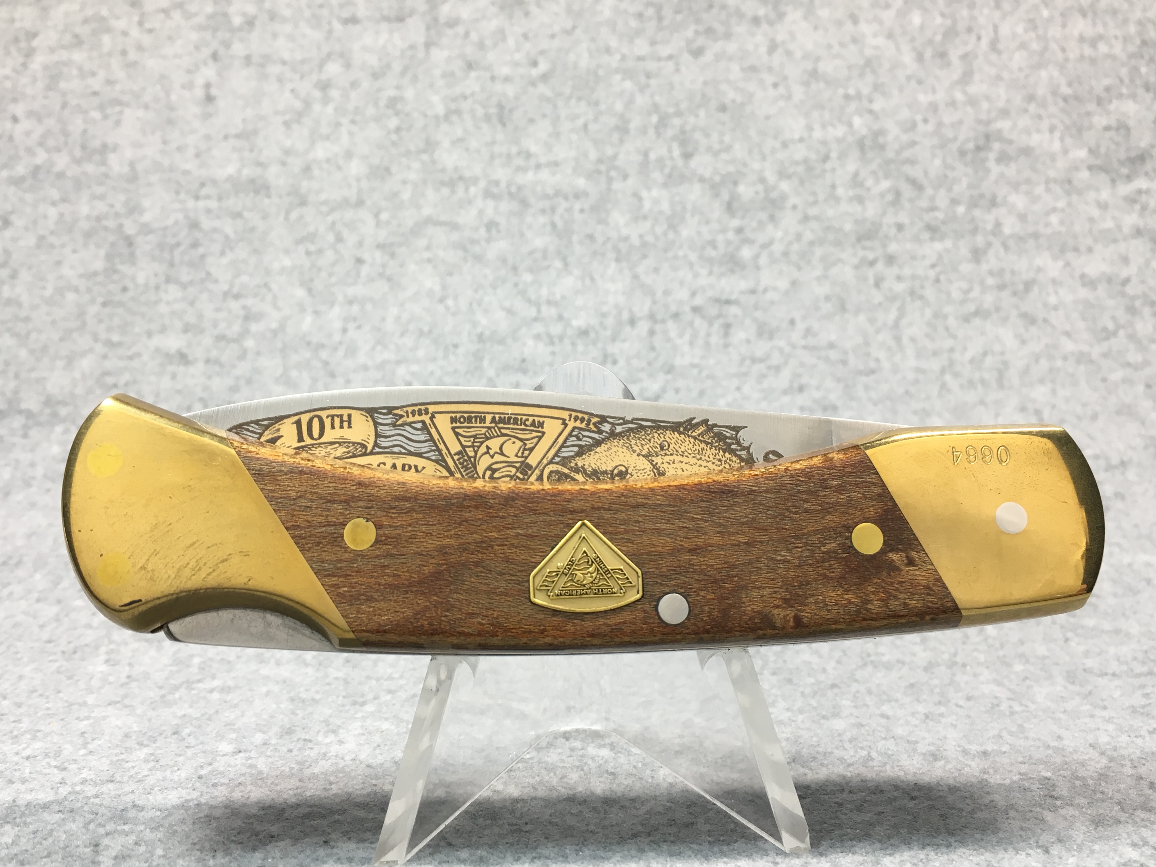 HMF this pocket knife from this North American Fishing Club